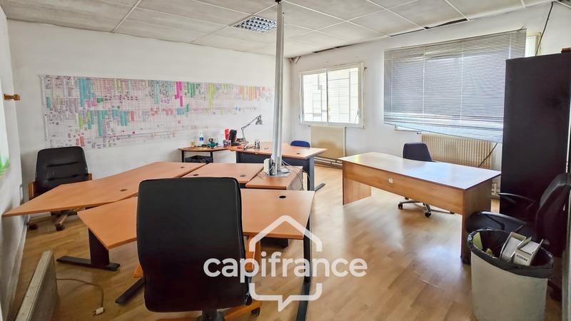 Bureau - 1 200 m² - 20 pièces