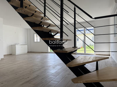 Maison contemporaine - 91 m² - 5 pièces