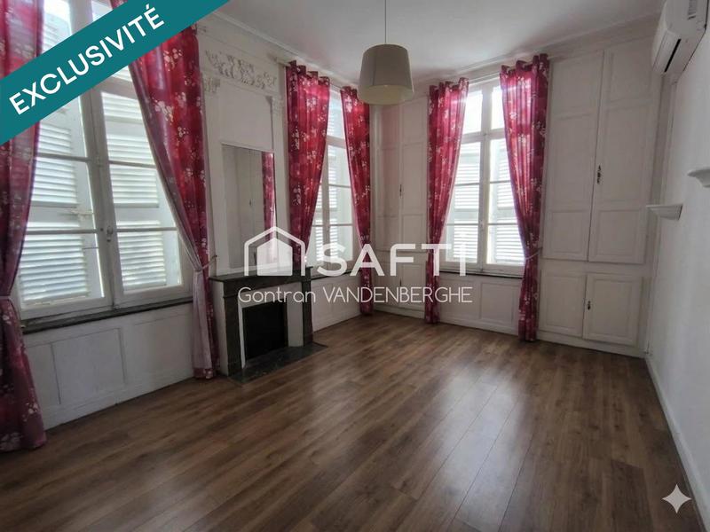 Maison - 263 m² - 10 pièces