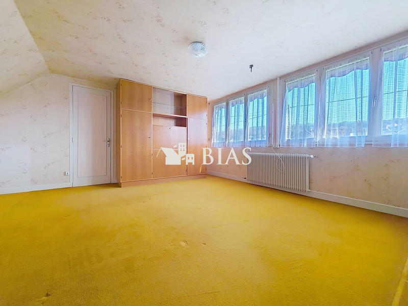 Maison ancienne - 120 m² - 4 pièces