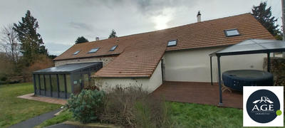 Maison - 200 m² - 5 pièces