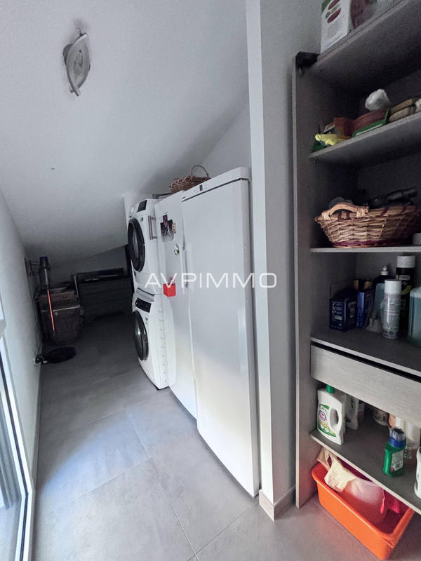 Appartement - 107 m² - 3 pièces