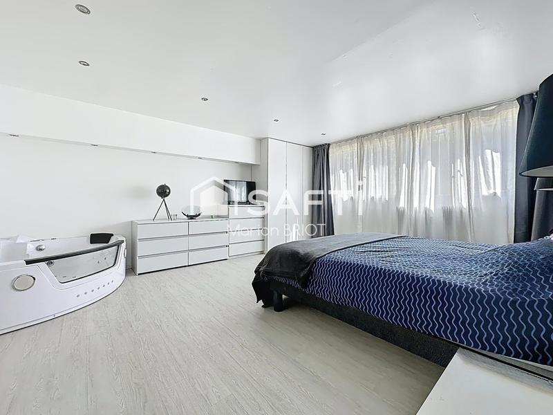 Appartement - 83 m² - 3 pièces