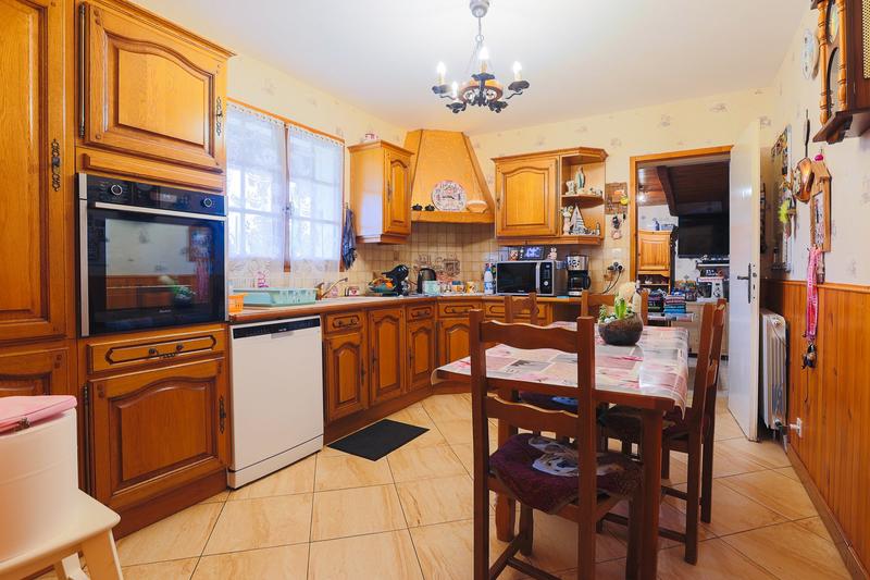 Maison - 147 m² - 6 pièces