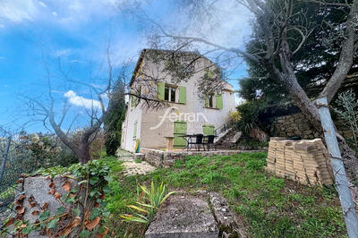 Maison - 136 m² - 5 pièces