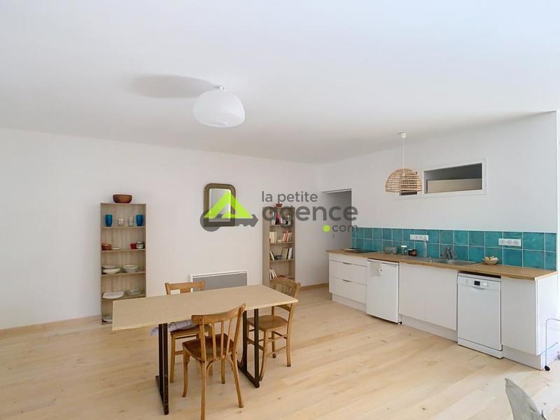 Maison - 191 m² - 4 pièces