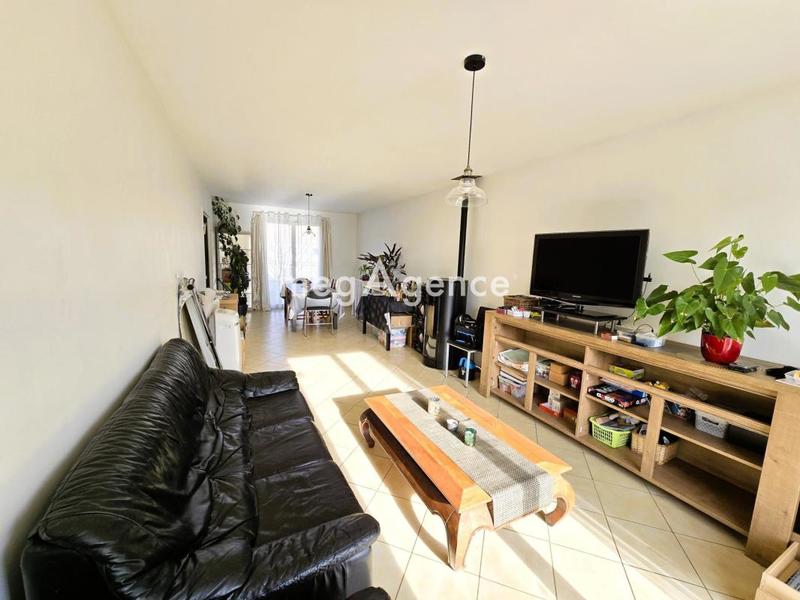 Maison - 104 m² - 5 pièces