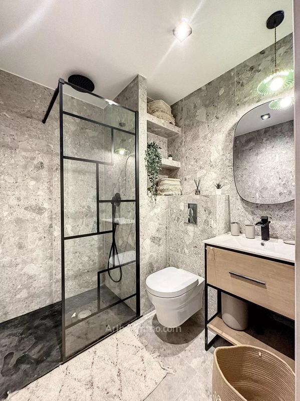 Appartement - 80 m² - 4 pièces