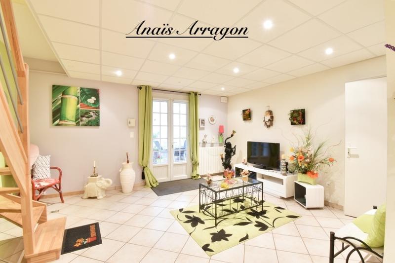 Maison de ville - 310 m² - 7 pièces