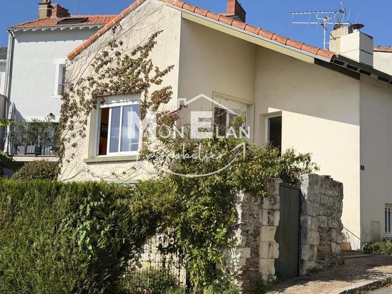 Maison de village - 43 m² - 2 pièces