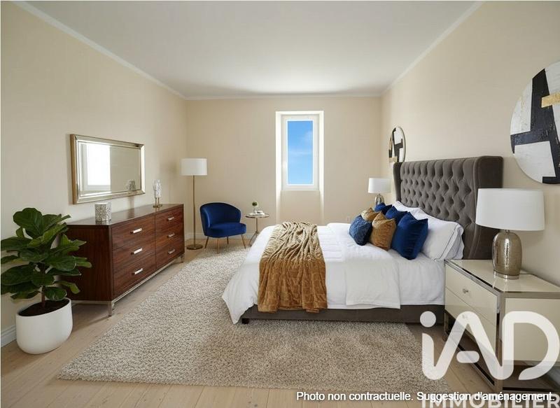 Maison - 200 m² - 7 pièces