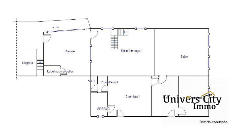 Maison - 235 m² - 9 pièces