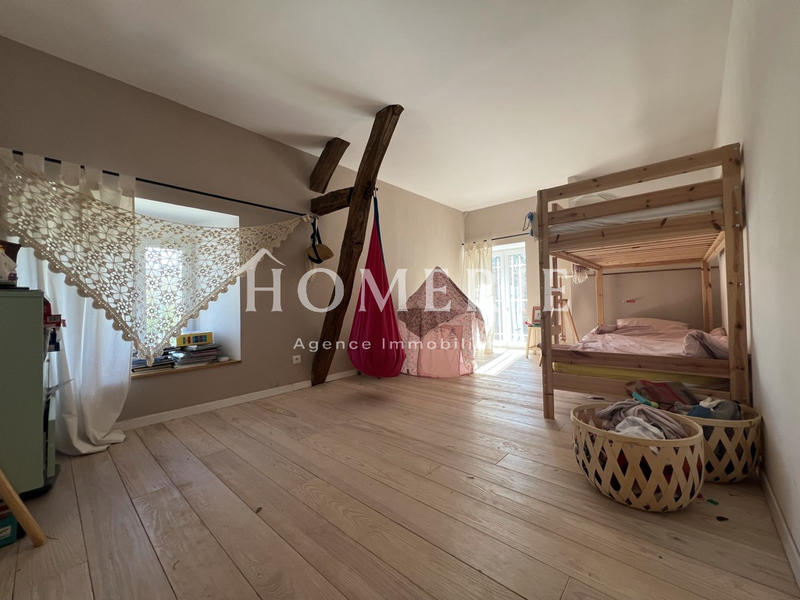 Maison - 162 m² - 6 pièces