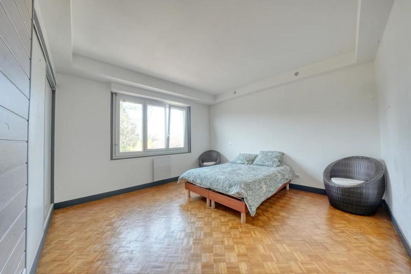 Maison - 190 m² - 7 pièces