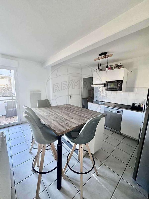 Appartement - 49 m² - 2 pièces