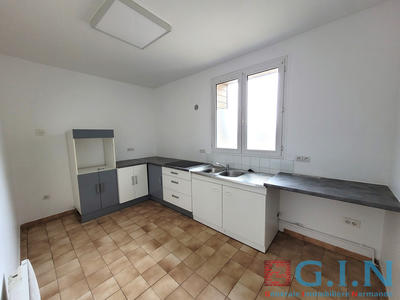 Appartement - 111 m² - 5 pièces