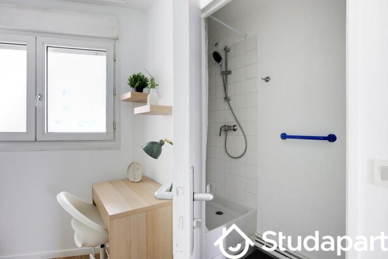 Chambre - 10 m² - 1 pièce