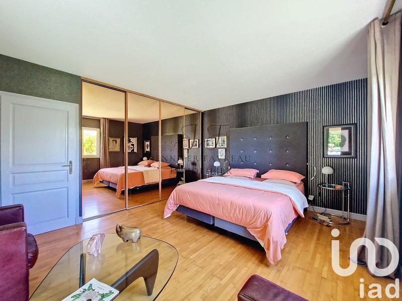 Maison de maîtres - 257 m² - 8 pièces