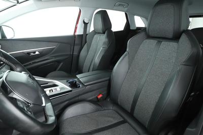 Peugeot 3008 1.5 Blue-HDi Allure Eat8 130 ch