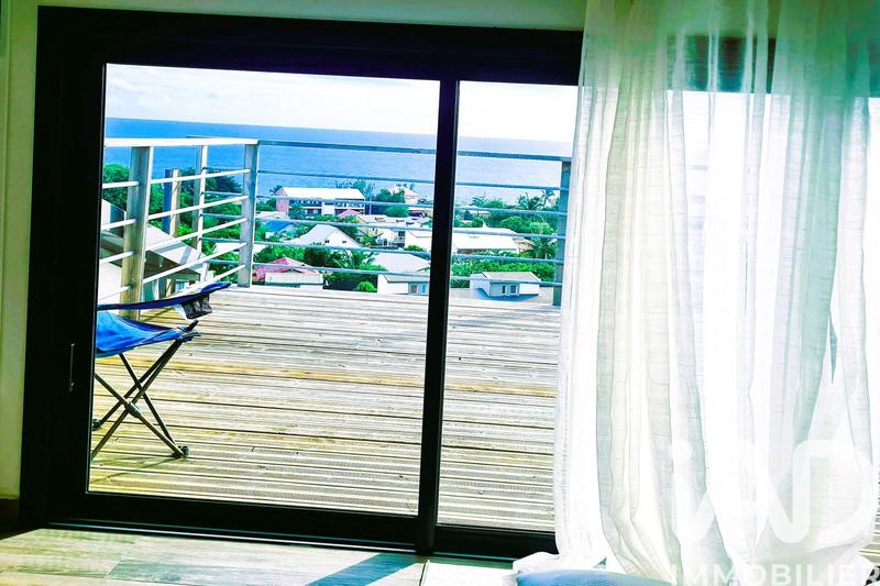 Maison - 208 m² - 6 pièces