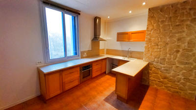 Appartement - 77 m² - 4 pièces