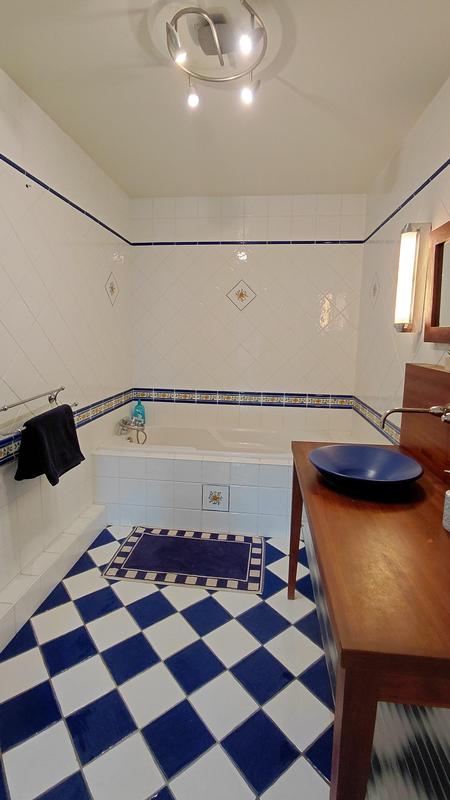 Appartement - 125 m² - 5 pièces