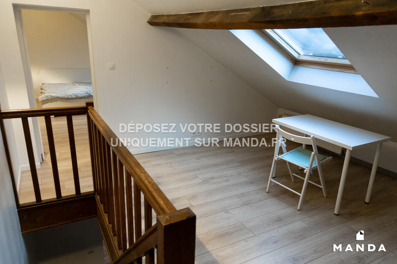 Chambre - 11 m² - 5 pièces