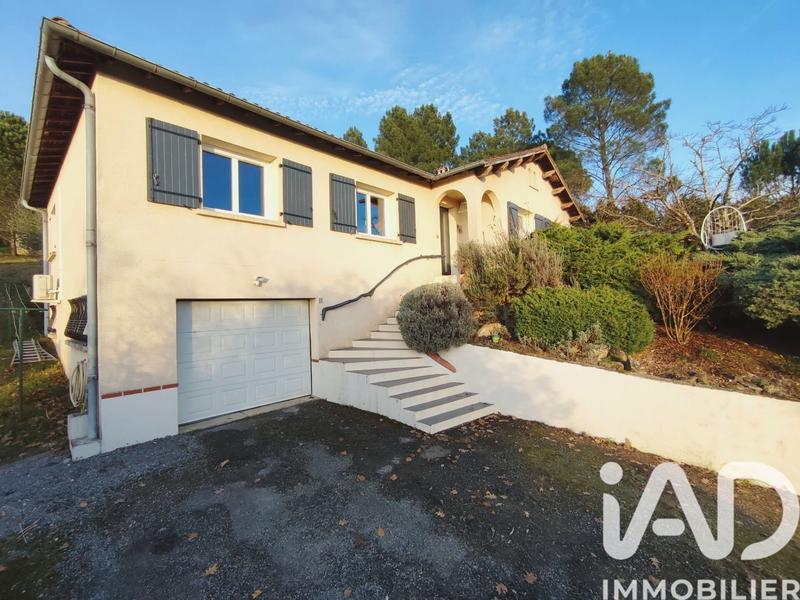 Maison - 151 m² - 6 pièces