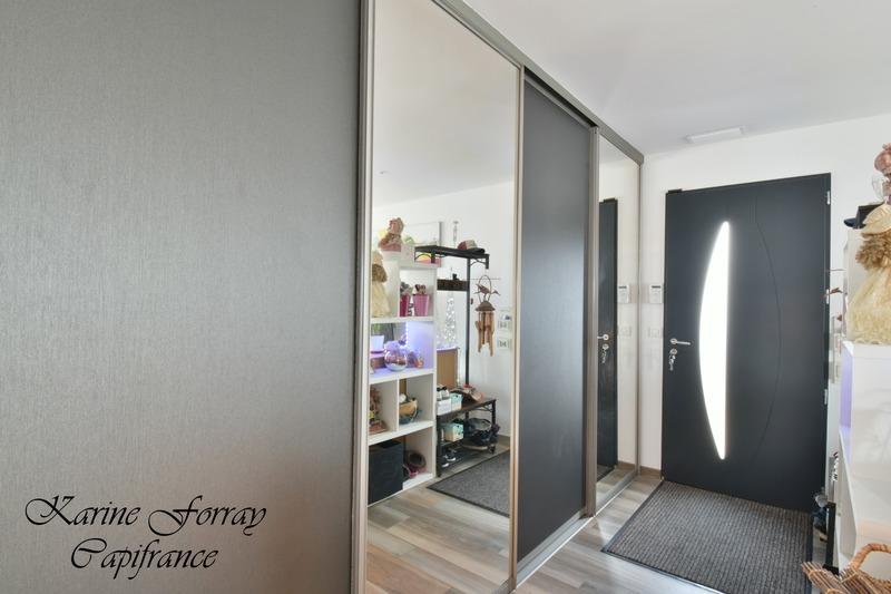 Maison - 107 m² - 5 pièces