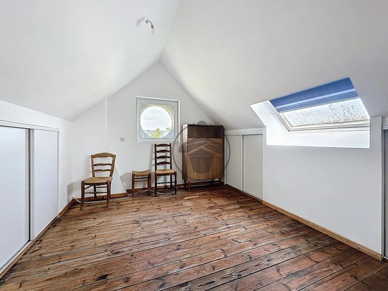 Maison - 151 m² - 6 pièces