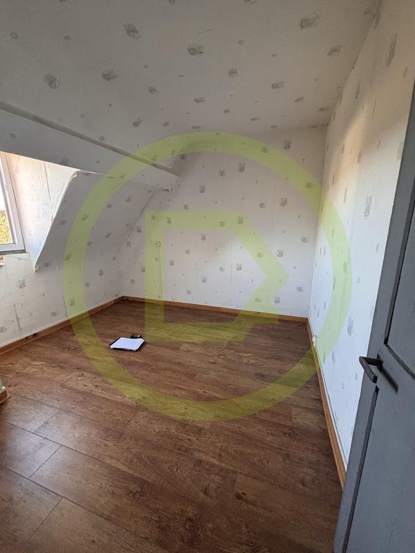 Maison - 153 m² - 7 pièces