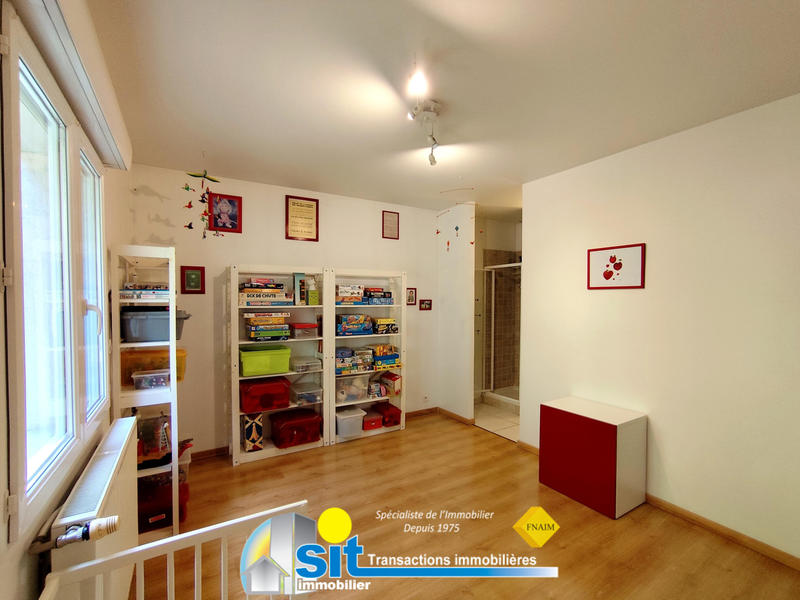 Maison - 194 m² - 8 pièces