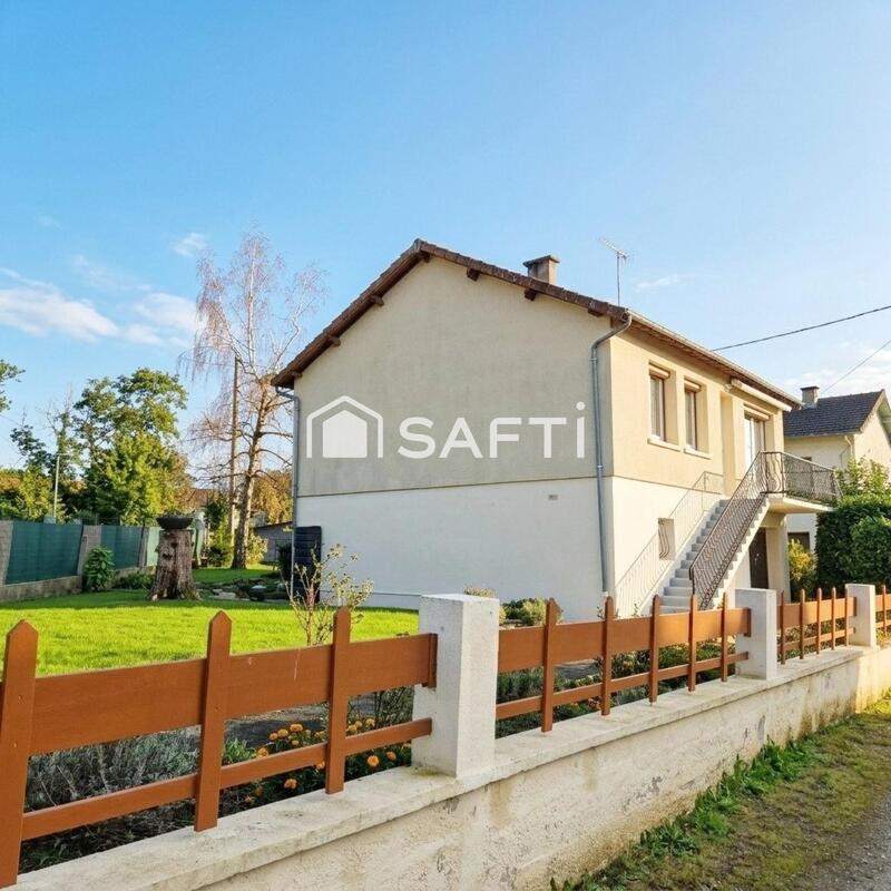 Maison - 90 m² - 5 pièces