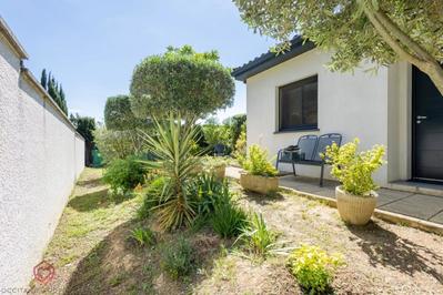 Villa - 90 m² - 3 pièces