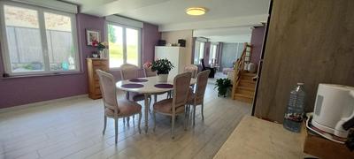 Maison - 190 m² - 5 pièces