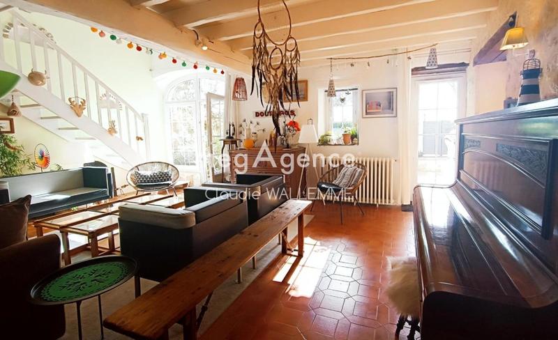 Maison en pierre - 225 m² - 8 pièces