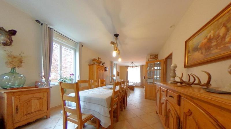 Propriété - 147 m² - 5 pièces