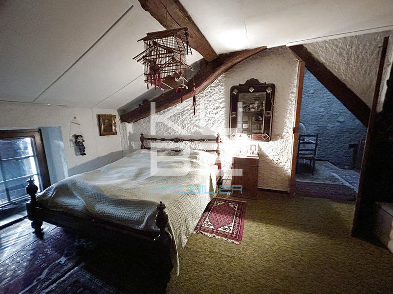 Maison - 165 m² - 6 pièces