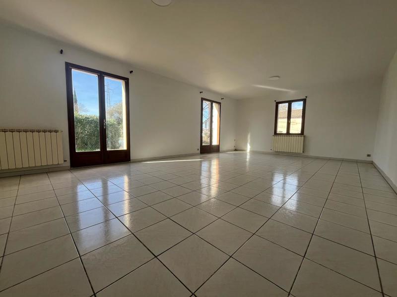 Maison - 98 m² - 4 pièces