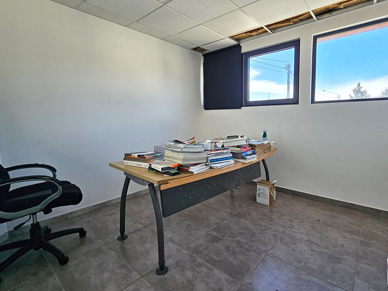 Local commercial - 230 m²