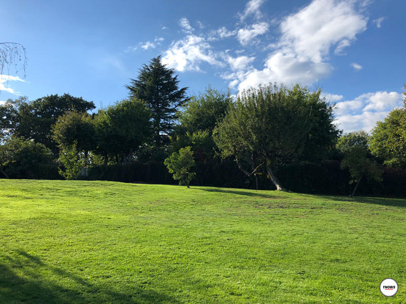 Maison - 212 m² - 7 pièces