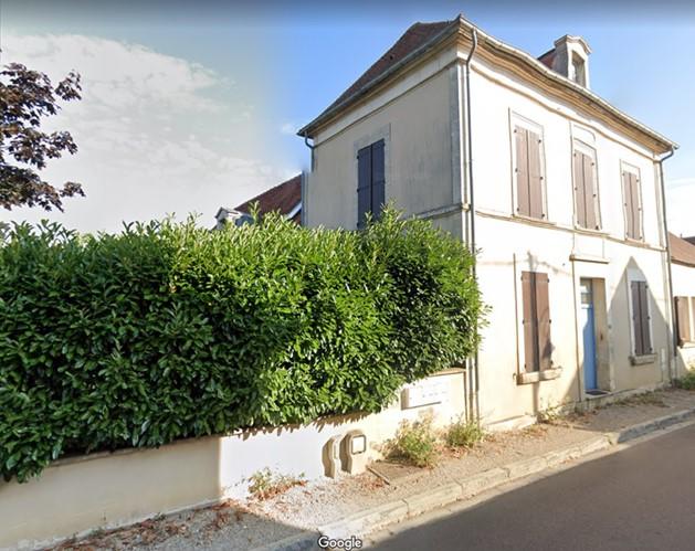 Maison - 94 m² - 5 pièces