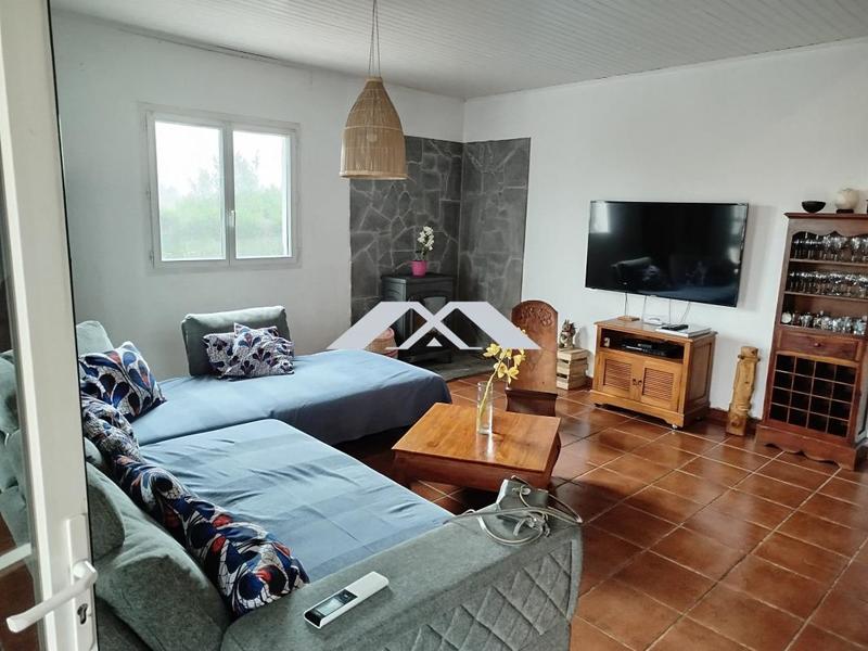 Villa - 196 m² - 8 pièces