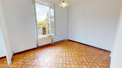 Maison - 70 m² - 4 pièces