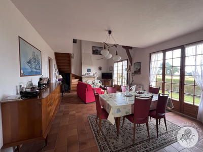Maison - 116 m² - 5 pièces