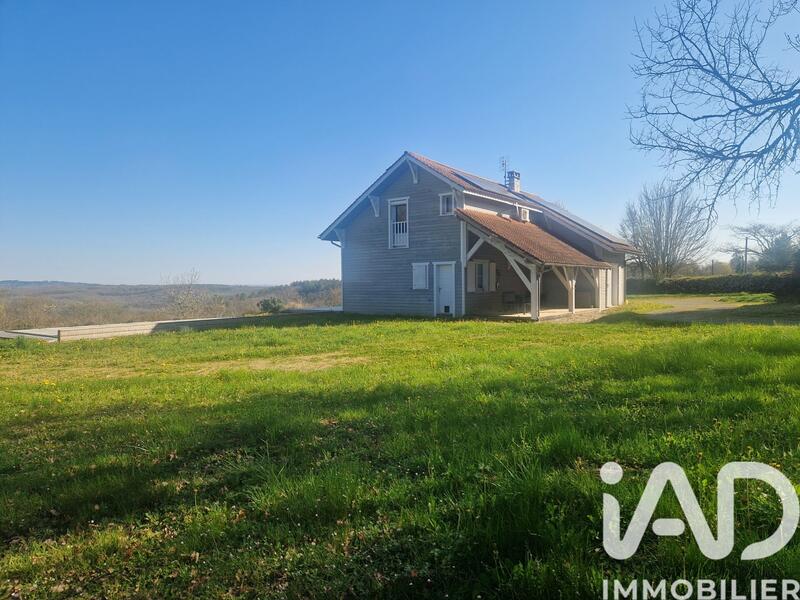 Maison - 128 m² - 5 pièces