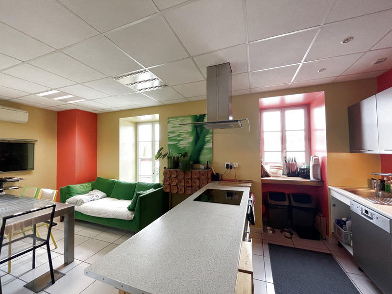 Maison - 192 m² - 5 pièces