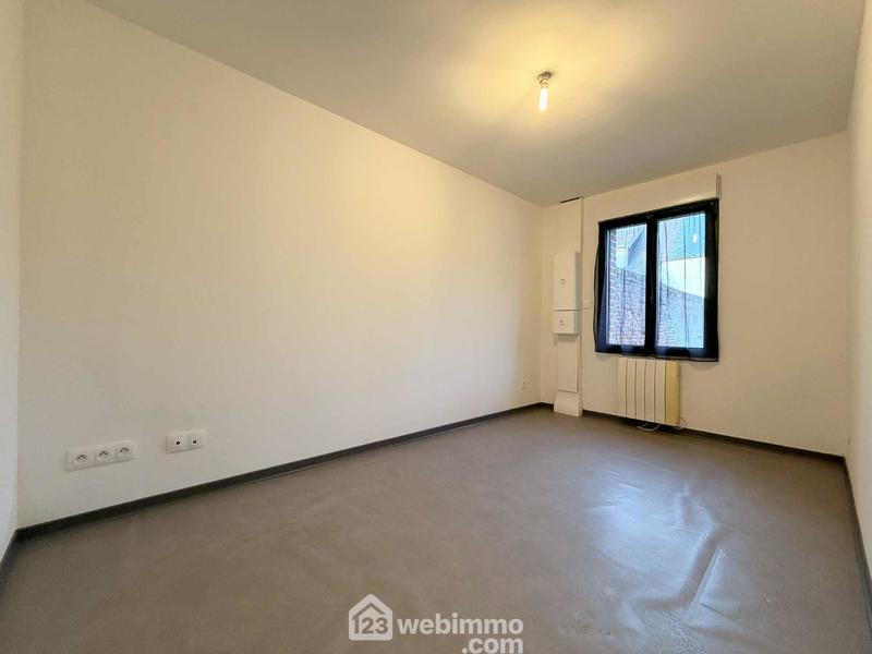 Maison - 98 m² - 5 pièces