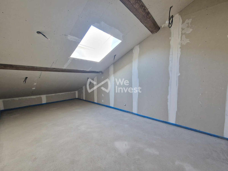 Appartement - 85 m² - 3 pièces