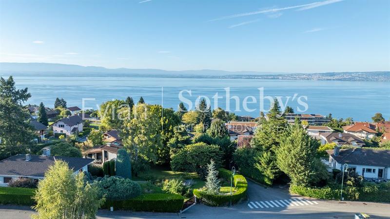 Maison - 172 m² - 8 pièces